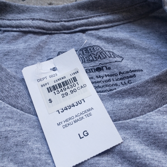 Grey My Hero Academia t-shirt. Large - Picture 3 of 5